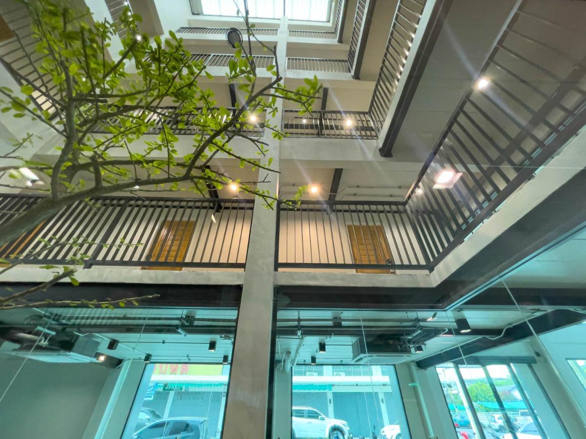 V1 Boutique Hotel 칸차나부리 외부 사진