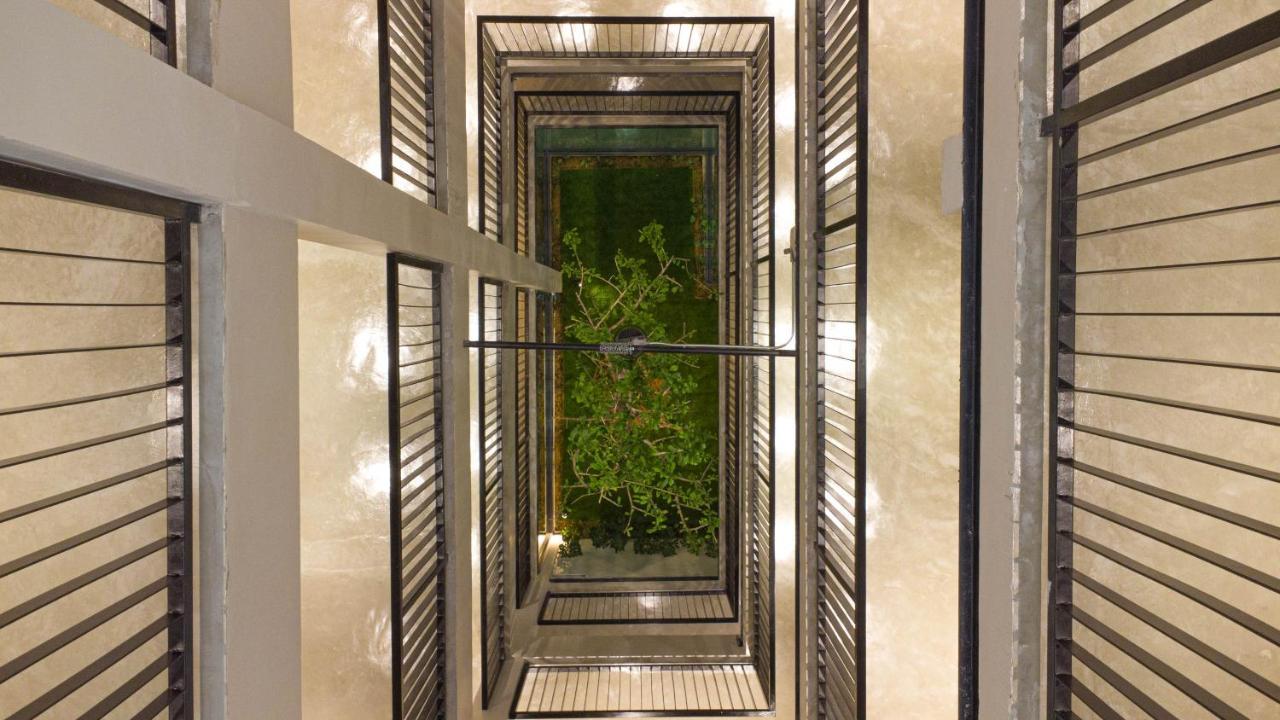 V1 Boutique Hotel 칸차나부리 외부 사진