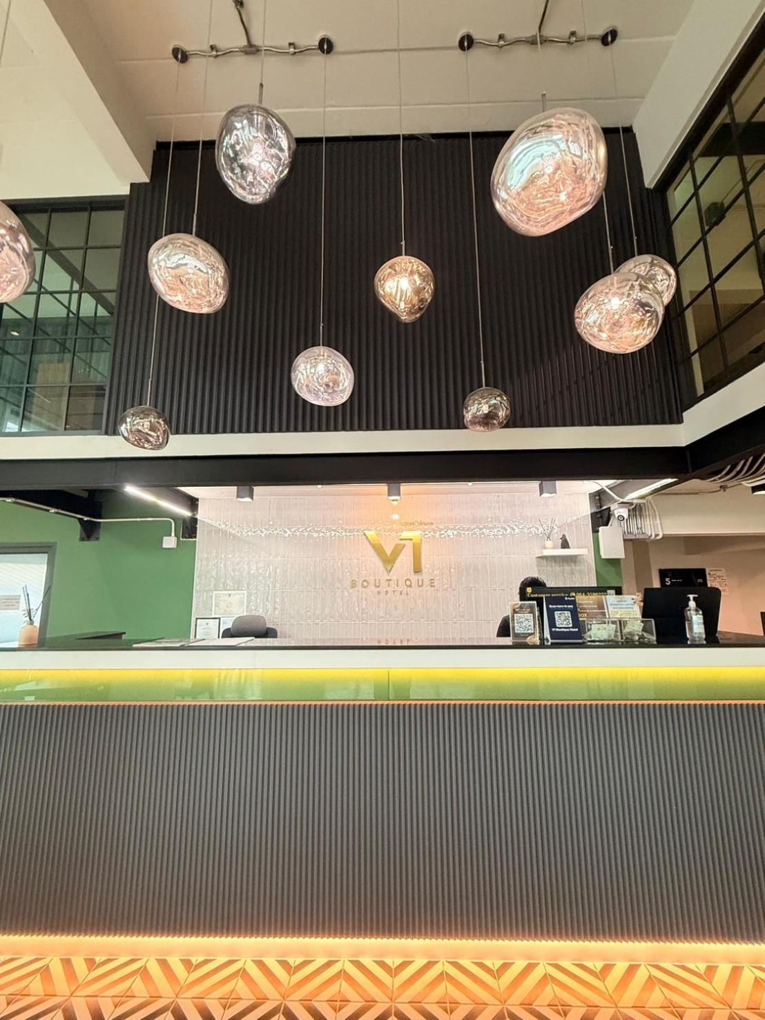 V1 Boutique Hotel 칸차나부리 외부 사진